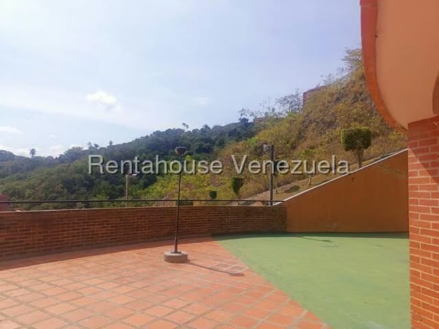 Apartamento (1 Nivel) en Alquiler en Lomas de La Alameda, Distrito Metropolitano - 40