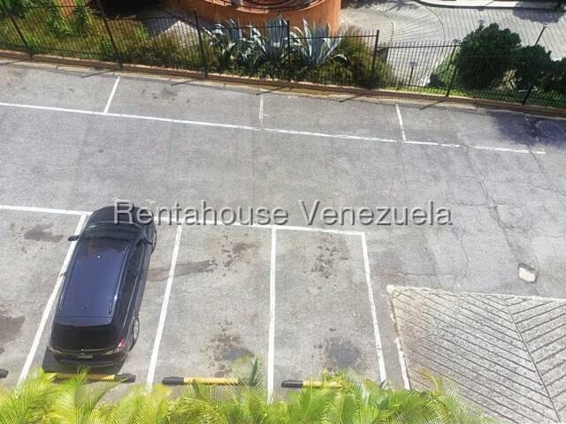 Apartamento (1 Nivel) en Alquiler en Lomas de La Alameda, Distrito Metropolitano - 41