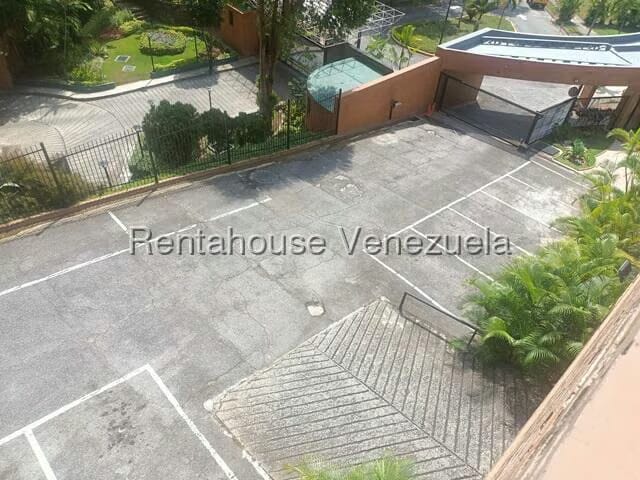 Apartamento (1 Nivel) en Alquiler en Lomas de La Alameda, Distrito Metropolitano - 42