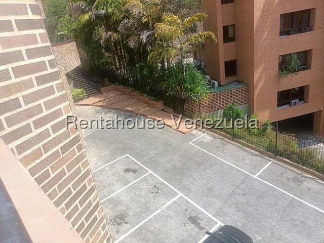 Apartamento (1 Nivel) en Alquiler en Lomas de La Alameda, Distrito Metropolitano - 43