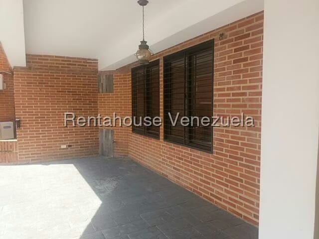 Apartamento (1 Nivel) en Alquiler en Lomas de La Alameda, Distrito Metropolitano - 47