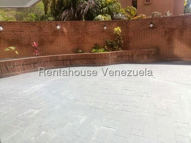 Apartamento (1 Nivel) en Alquiler en Lomas de La Alameda, Distrito Metropolitano - 48