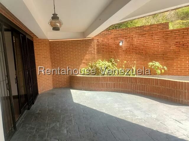 Apartamento (1 Nivel) en Alquiler en Lomas de La Alameda, Distrito Metropolitano - 50