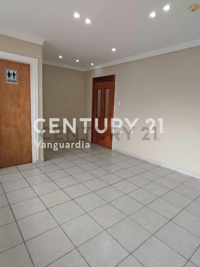 Local comercial cercano a la farmacia Ribadeo - 8