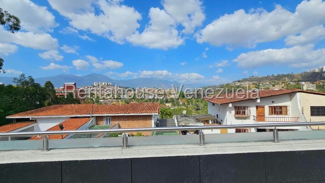 Casa (Multipes Niveles) en Venta en Lomas de La Trinidad, Distrito Metropolitano - 4