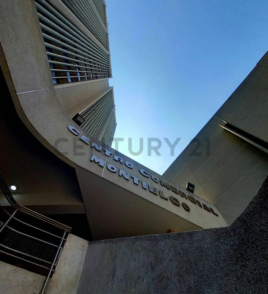Oficinas en C.C. Montielco. - 3