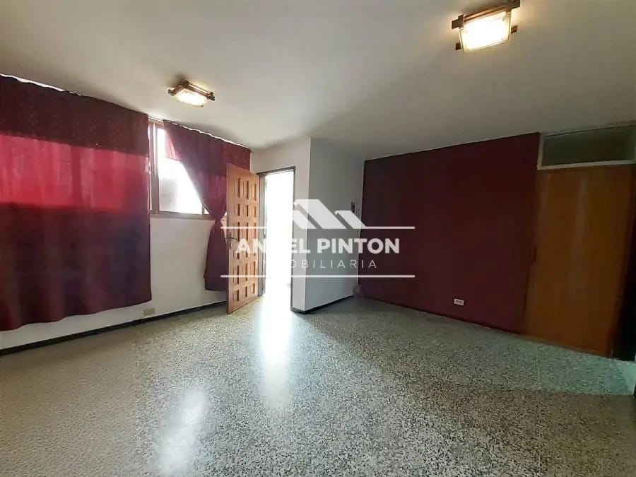 Apartamento en Alquiler en Maracaibo - 2