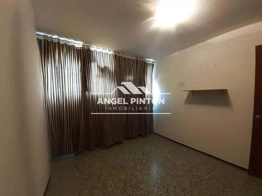Apartamento en Alquiler en Maracaibo - 5