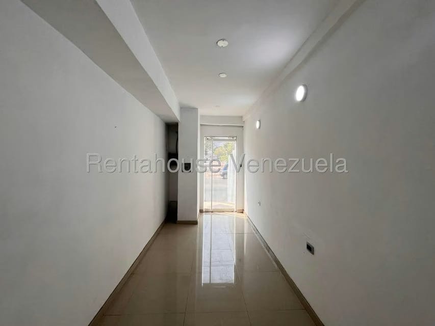 Comercial (Local Comercial) en Alquiler en El Limon, Aragua - 8