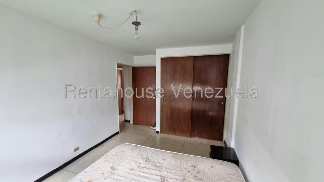 Apartamento (1 Nivel) en Venta en El Marques, Distrito Metropolitano - 8