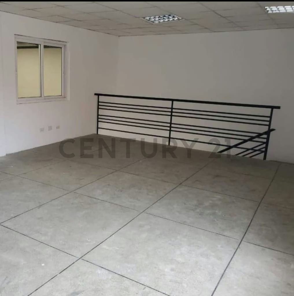 Alquiler de Galpón - 3