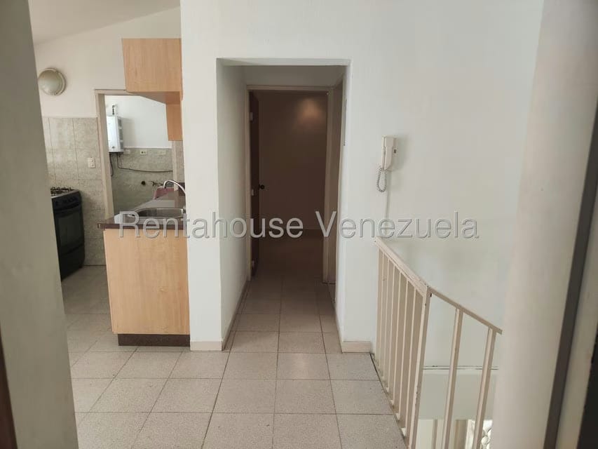 Comercial (Local Comercial) en Alquiler en Santa Monica, Distrito Metropolitano - 9