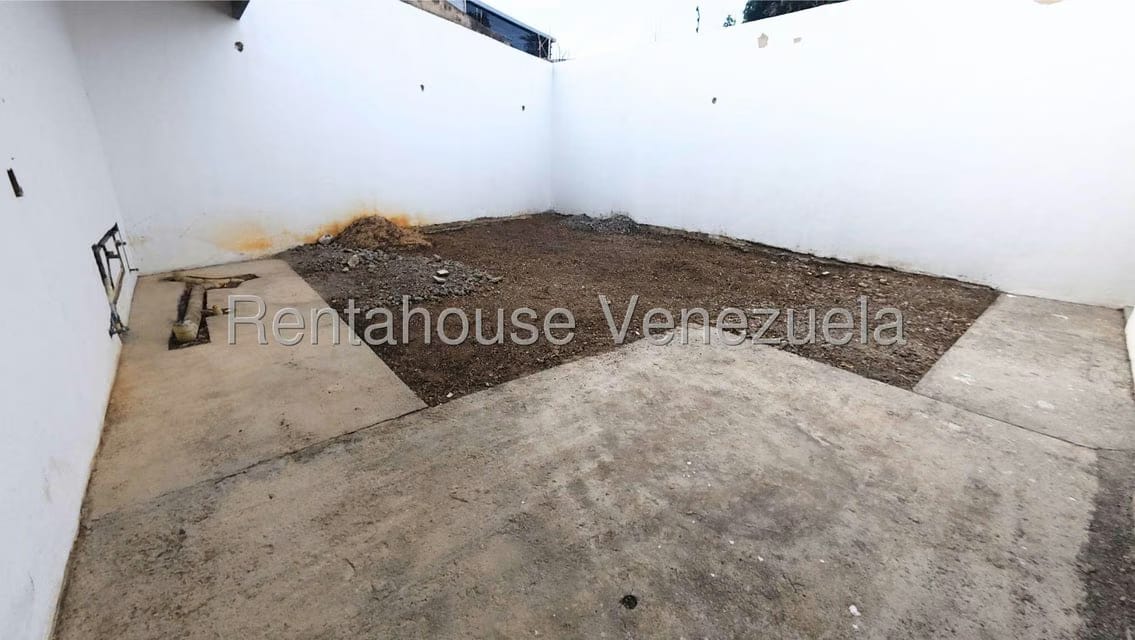 Casa (Multipes Niveles) en Venta en El Pedregal, Lara - 14