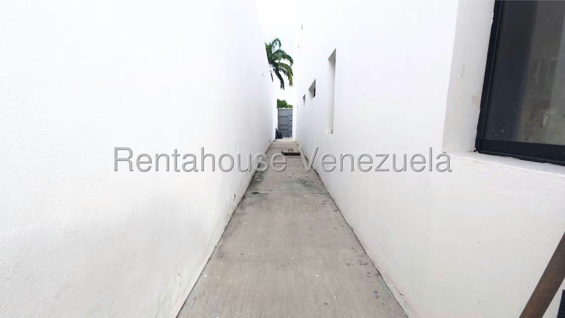 Casa (Multipes Niveles) en Venta en El Pedregal, Lara - 16