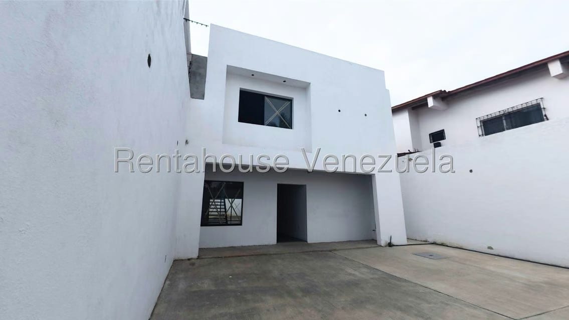 Casa (Multipes Niveles) en Venta en El Pedregal, Lara - 3