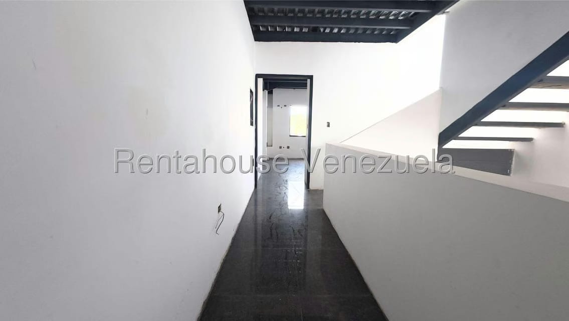 Casa (Multipes Niveles) en Venta en El Pedregal, Lara - 26