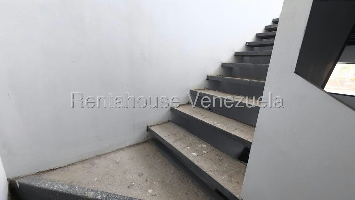 Casa (Multipes Niveles) en Venta en El Pedregal, Lara - 31