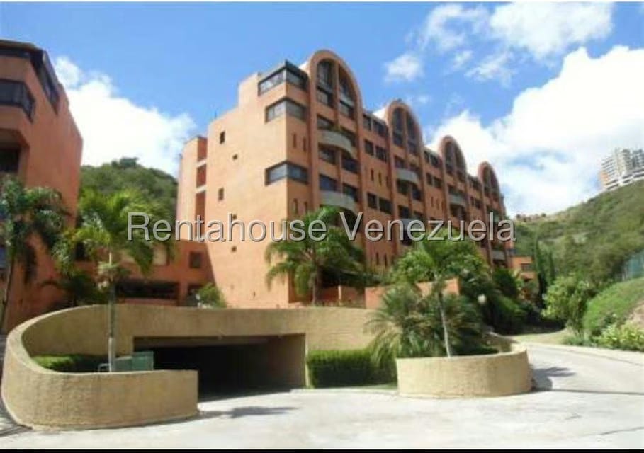 Apartamento (Duplex) en Alquiler en Lomas de La Alameda, Distrito Metropolitano