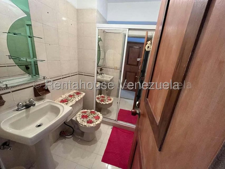 Apartamento (1 Nivel) en Alquiler en Macuto, Vargas - 12