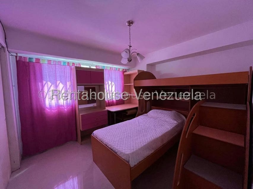 Apartamento (1 Nivel) en Alquiler en Macuto, Vargas - 13