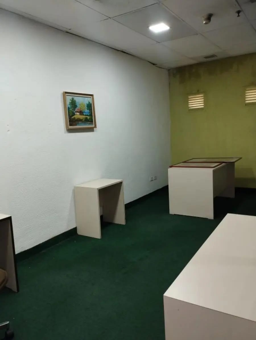 Oficina en Alquiler en Chacaito Caracas - 8