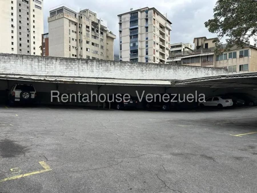 Apartamento en Venta en Libertador Caracas - 2