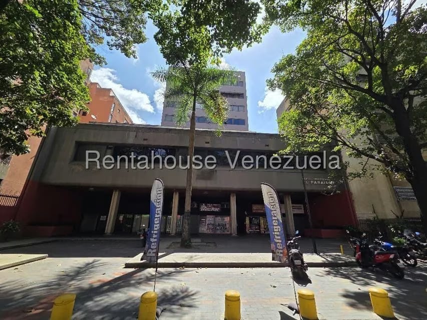 Oficina en Venta en El Paraiso, Distrito Metropolitano - 2