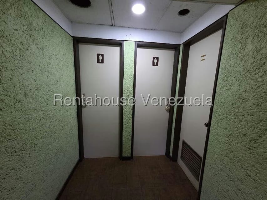 Oficina en Venta en El Paraiso, Distrito Metropolitano - 12