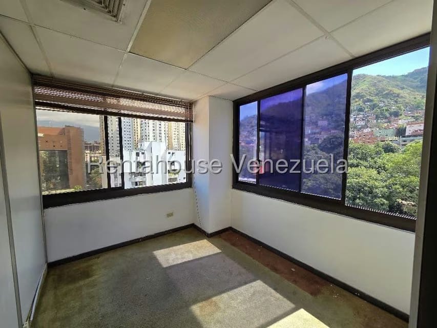 Comercial (Oficina) en Venta en El Paraiso, Distrito Metropolitano - 5