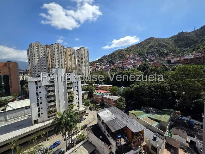 Comercial (Oficina) en Venta en El Paraiso, Distrito Metropolitano - 8