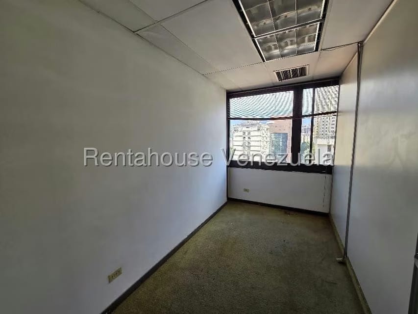 Comercial (Oficina) en Venta en El Paraiso, Distrito Metropolitano - 9