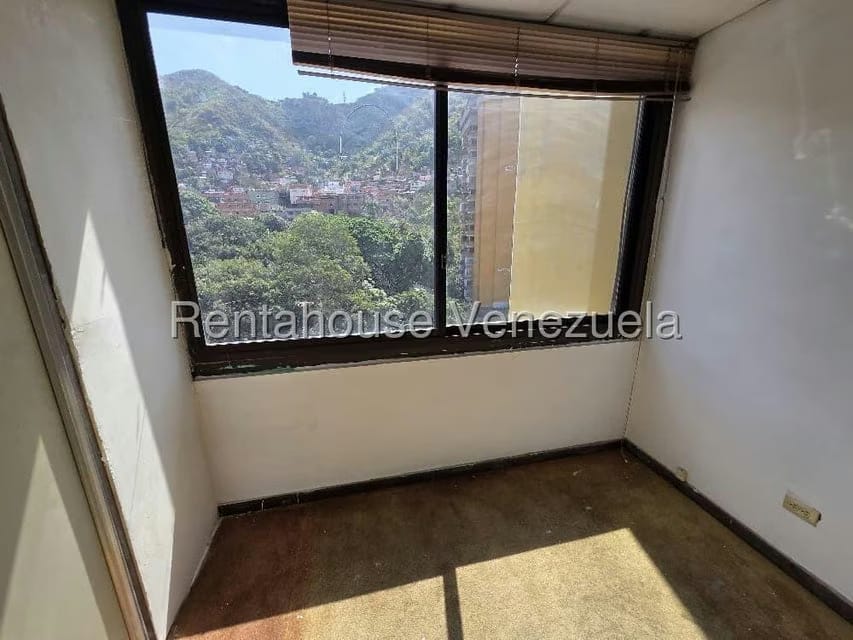 Comercial (Oficina) en Venta en El Paraiso, Distrito Metropolitano - 10