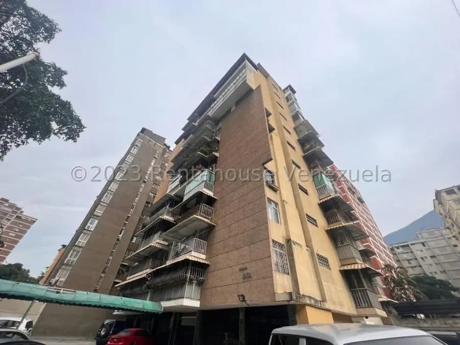 Apartamento en Venta en Los Palos Grandes Caracas - 8