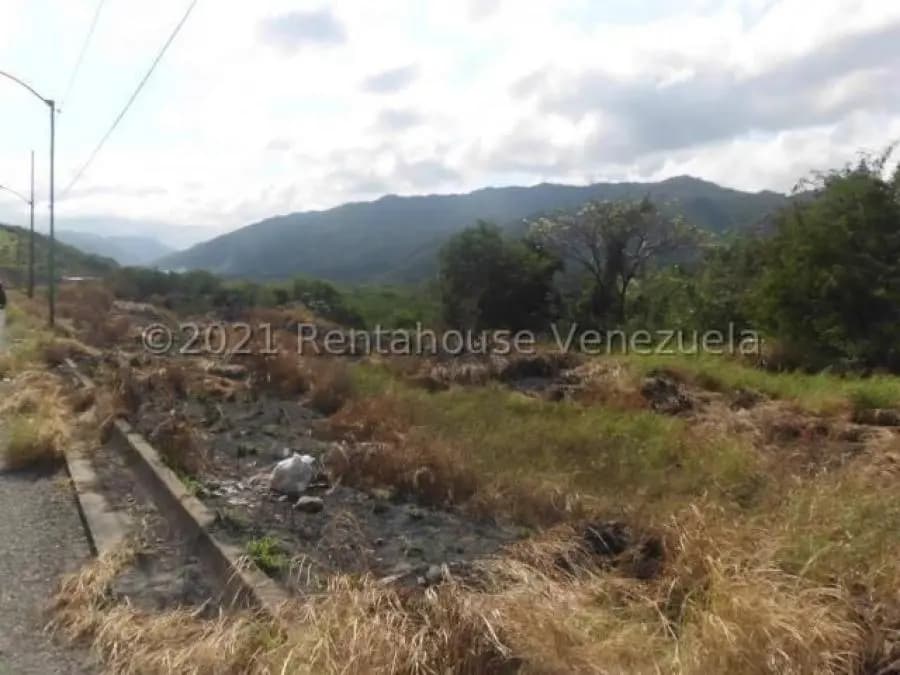 Terreno en Venta en vega arriba Guatire - 6