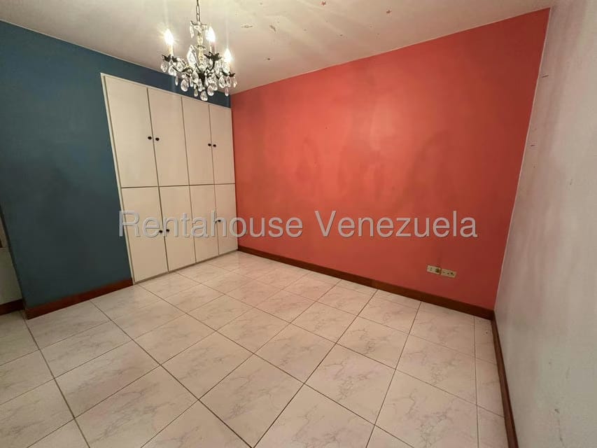 Apartamento (1 Nivel) en Venta en El Cigarral, Distrito Metropolitano - 13