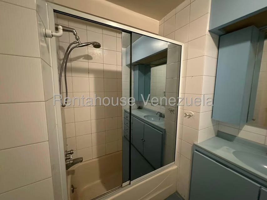 Apartamento (1 Nivel) en Venta en El Cigarral, Distrito Metropolitano - 15