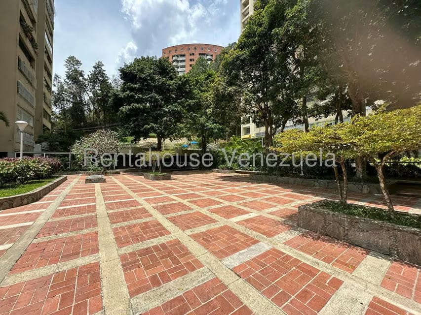 Apartamento (1 Nivel) en Venta en El Cigarral, Distrito Metropolitano - 17