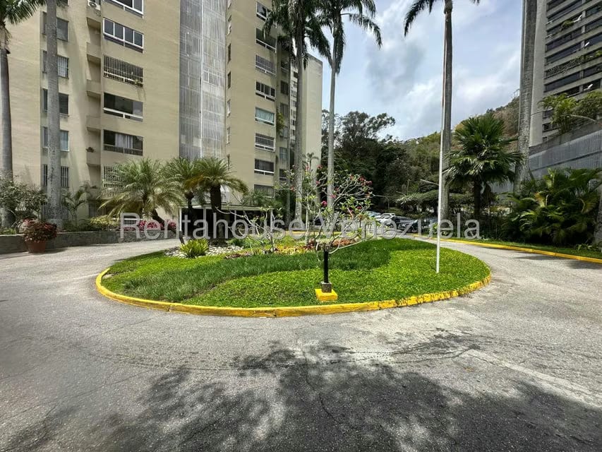 Apartamento (1 Nivel) en Venta en El Cigarral, Distrito Metropolitano - 3