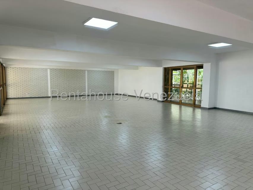 Apartamento (1 Nivel) en Venta en El Cigarral, Distrito Metropolitano - 24