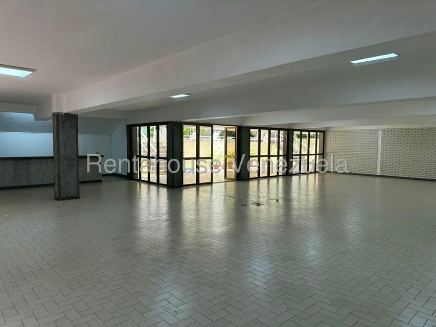 Apartamento (1 Nivel) en Venta en El Cigarral, Distrito Metropolitano - 25