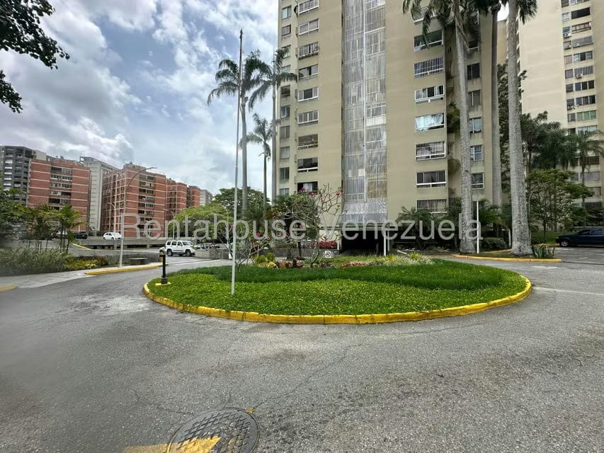 Apartamento (1 Nivel) en Venta en El Cigarral, Distrito Metropolitano - 4