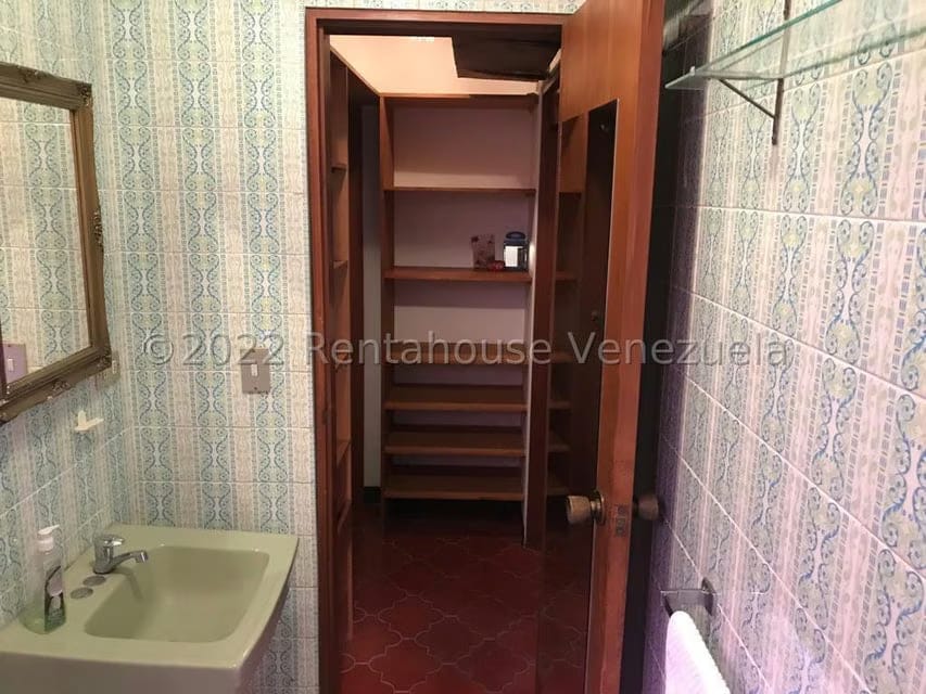 Casa (Multipes Niveles) en Venta en Sebucan, Distrito Metropolitano - 32