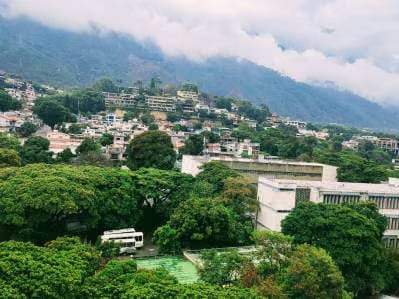 EN VENTA PH CON ESPECTACULARES VISTAS. 2 NIVELES - 2