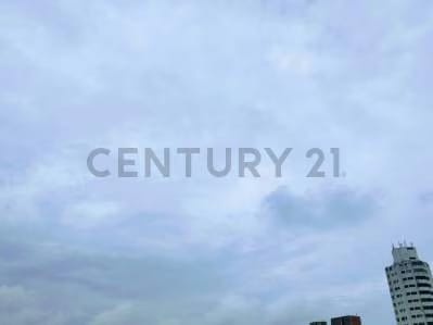 EN VENTA PH CON ESPECTACULARES VISTAS. 2 NIVELES - 4