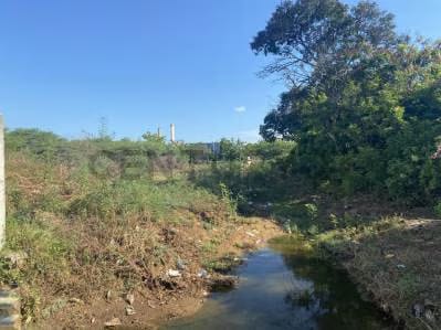 TERRENO CON POTENCIAL DE DESARROLLO EN SAN FRANCISCO, MARACAIBO - 3