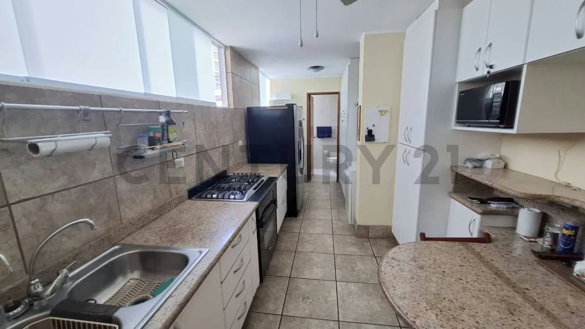 Hermoso Apartamento de 96mts en alquiler en Chuao - 9