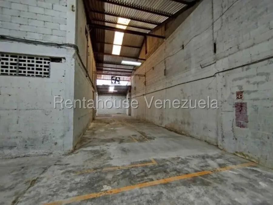 Galpon en Venta en zona industrial del este Guarenas - 4