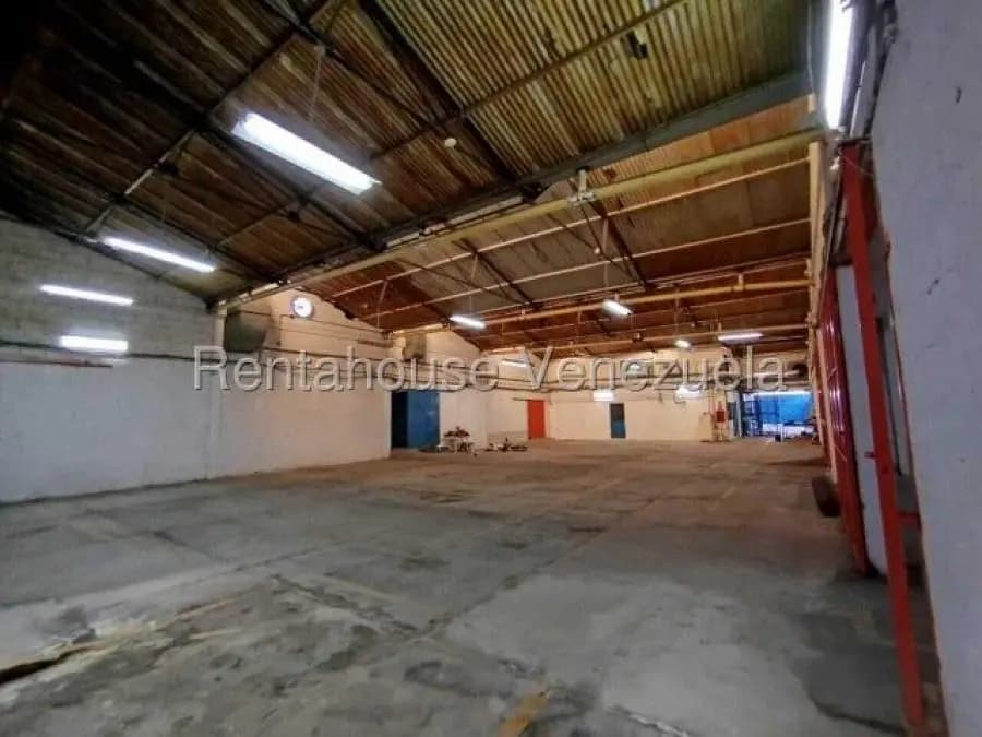 Galpon en Venta en zona industrial del este Guarenas - 42