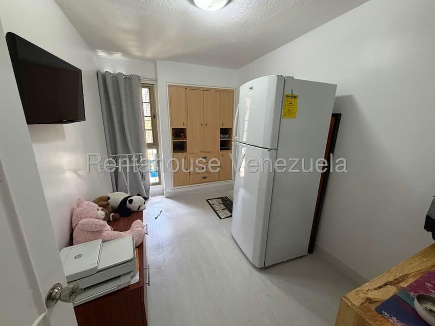 Apartamento (1 Nivel) en Venta en Montalban III, Distrito Metropolitano - 23