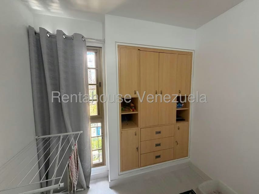 Apartamento (1 Nivel) en Venta en Montalban III, Distrito Metropolitano - 24